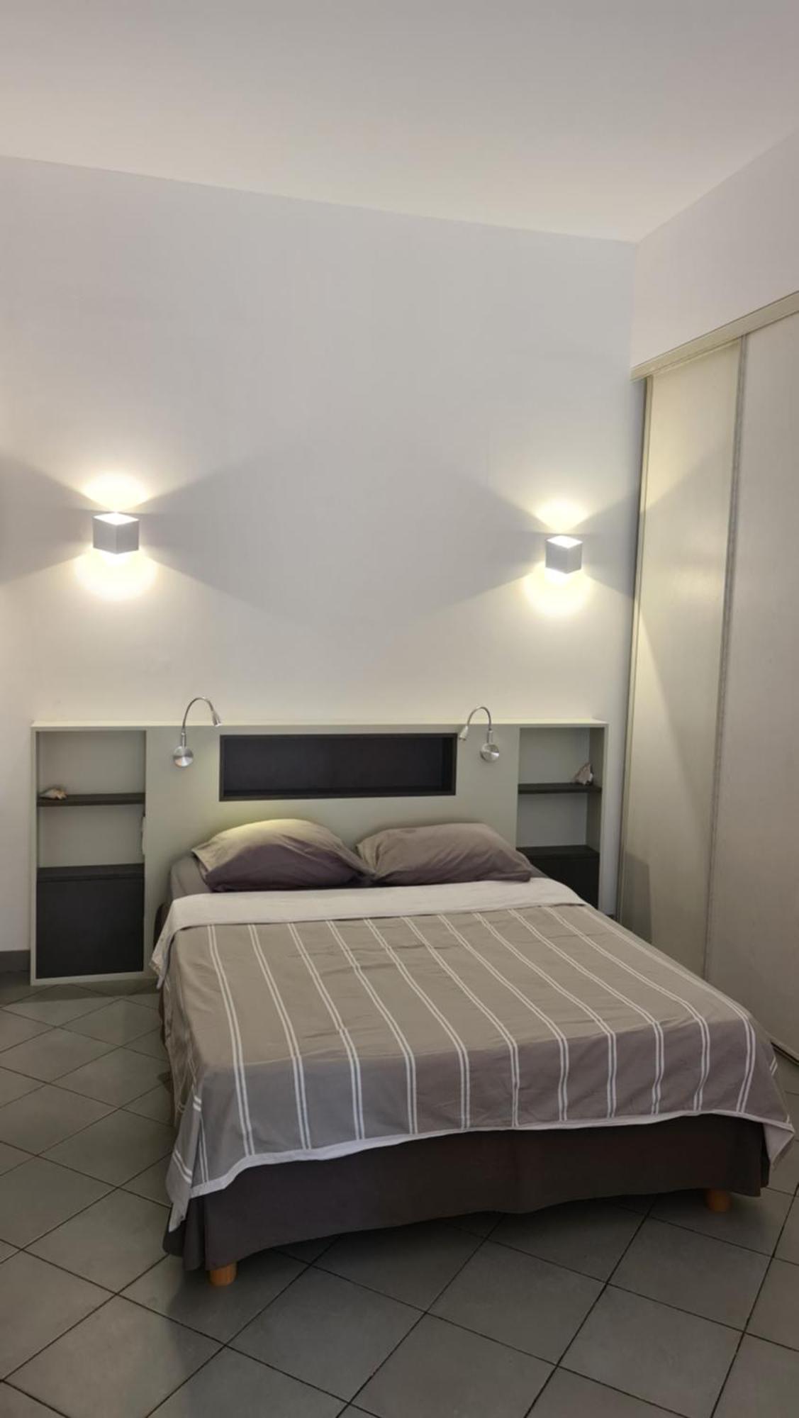 Grand Studio-Loft-Grand Parking-Climatise-Proche Centre 아작시오 외부 사진
